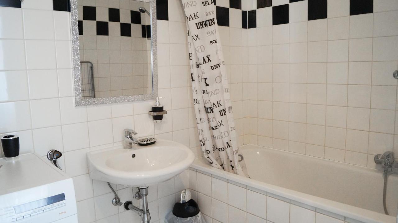Gorgeous 2Br - Spacious & Suitable For Everyone Wien Ngoại thất bức ảnh